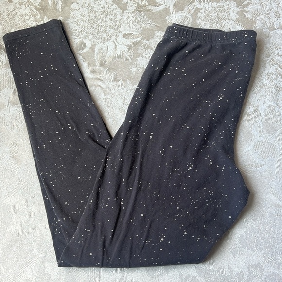 5/$25 K Clothing Co Speckled Leggings - Picture 8 of 8